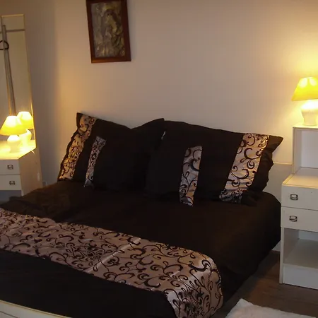 Decadent Apartamento Praga